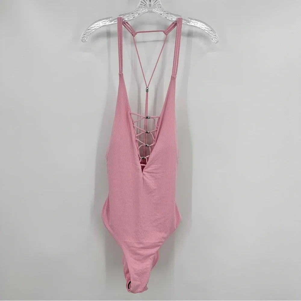 YMI NWT Ribbed Crisscross Lace Up One Piece Swimsuit Pink Size M